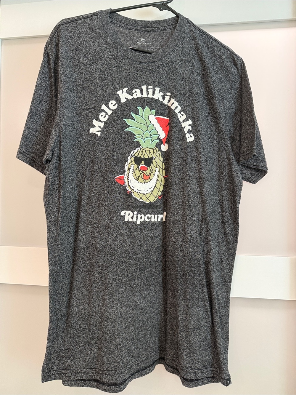 Rip Curl Hawaii Christmas Pineapple Graphic Tee - Charcoal